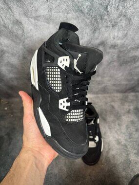 Size 6.5Y | Jordan 4 White Thunder No Box | Pre-Owned